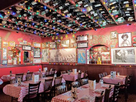 Host wedding events at Buca di Beppo Italian Restaurant Expert event planning, group menus, unique banquet rooms for bridal showers, engagement parties, rehearsal dinners. . Buca di beppo italian restaurant